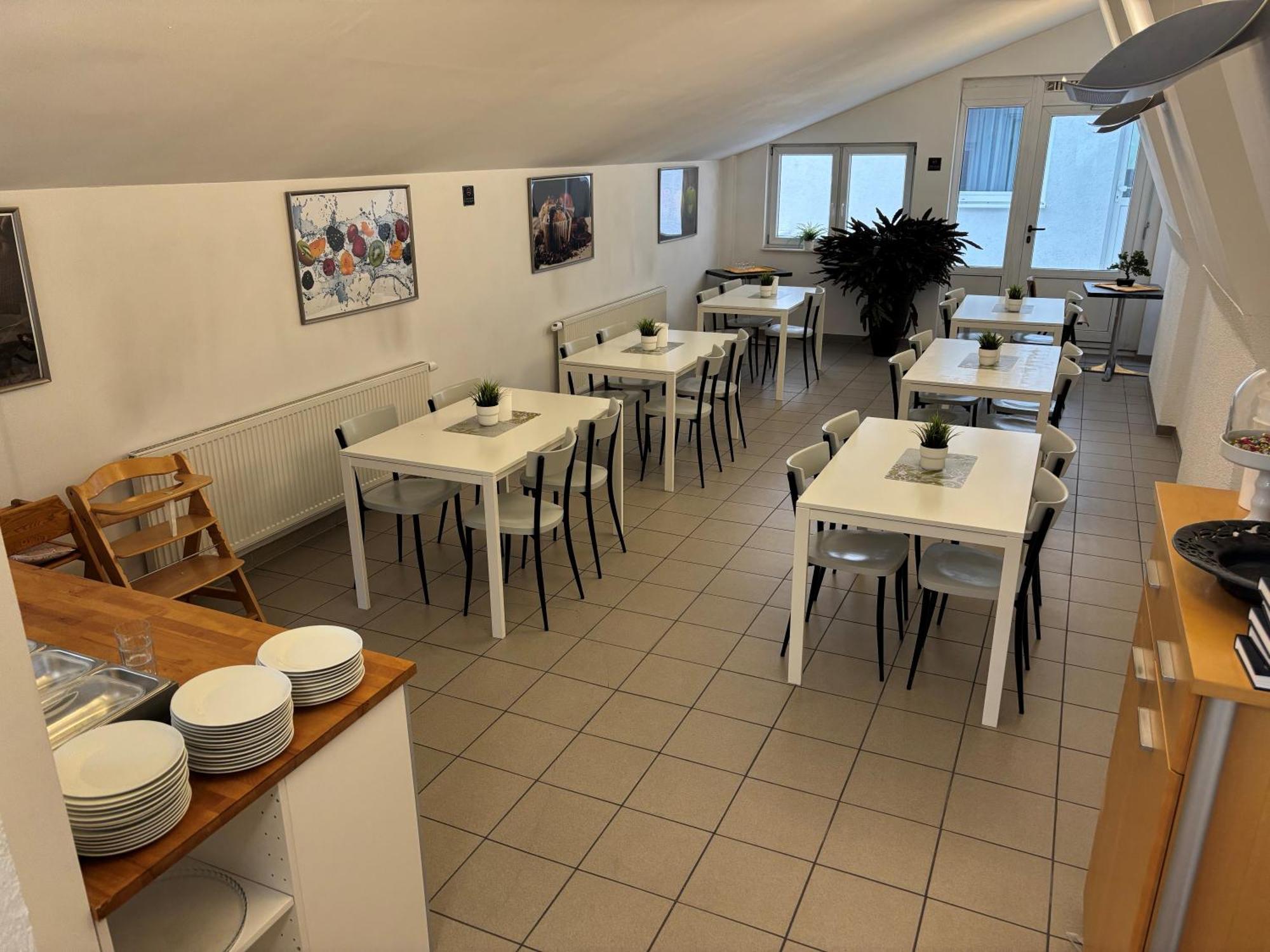 Motel Drei Koenig- Ihr Transithotel Heimsheim ภายนอก รูปภาพ